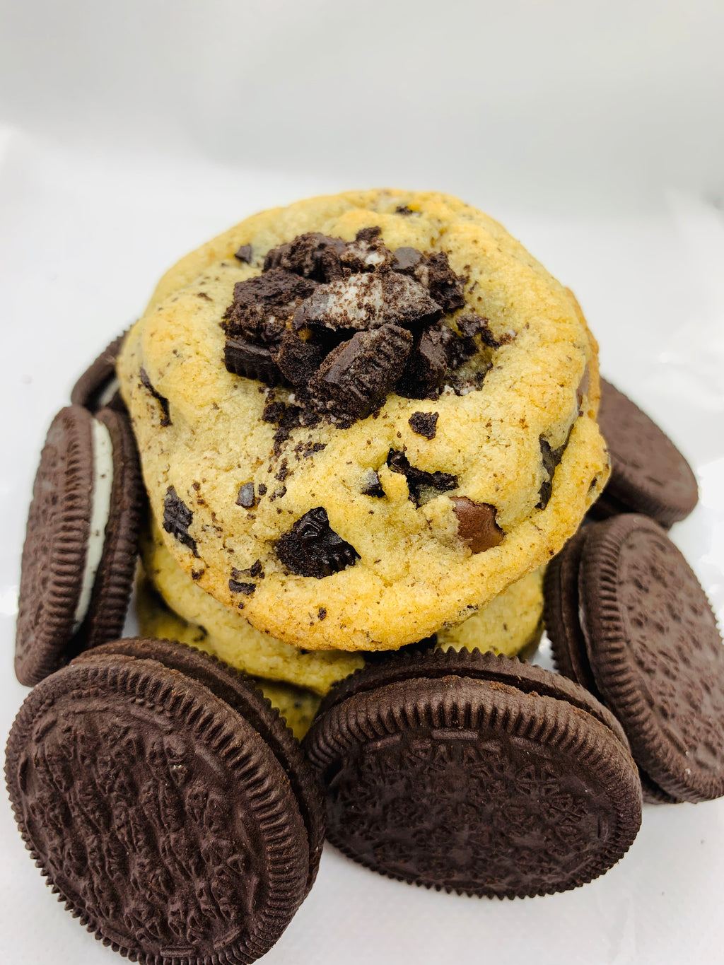 Gluten Free 1 dz Cookies and Cream Cookies - Cookies