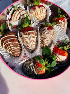 A Traditional Treat: Chocolate Covered Strawberries - Tasty Treats